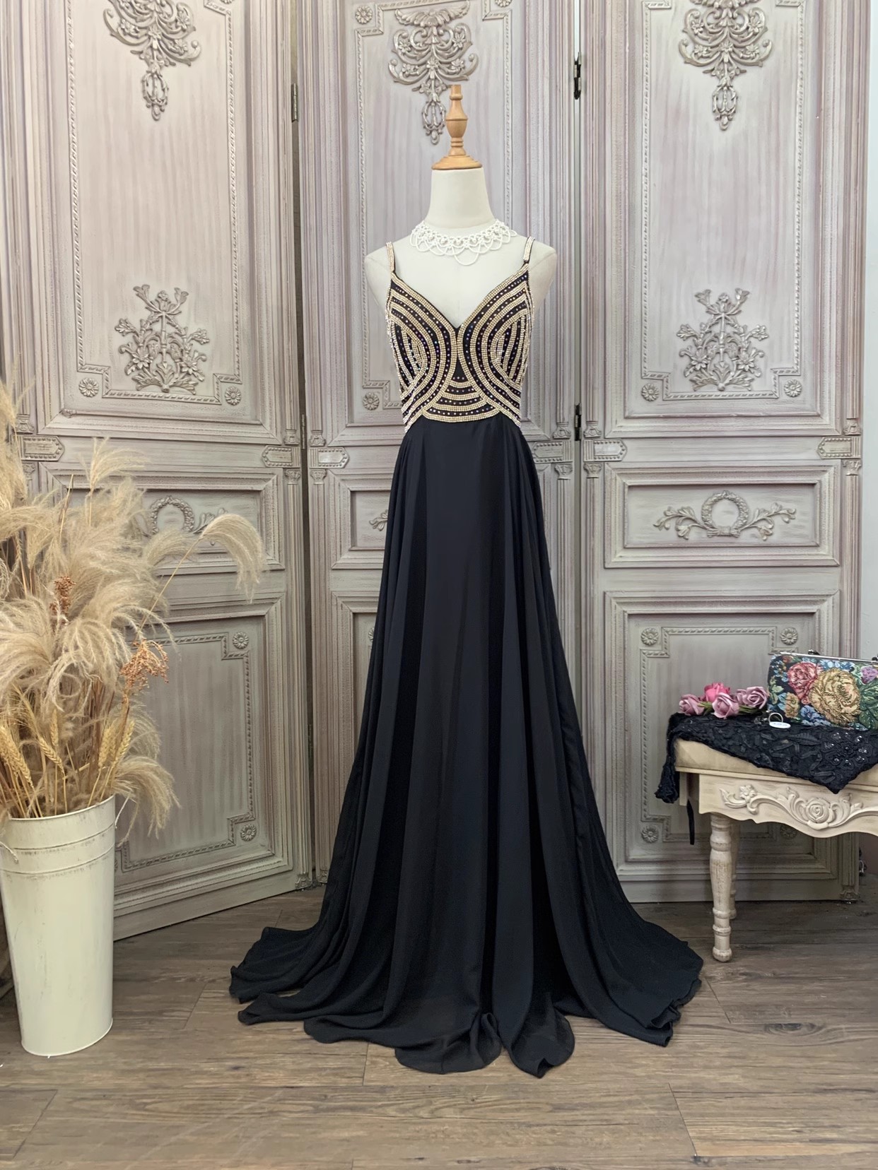 Black Diamonds China Women Dress Maker Supplier (2)
