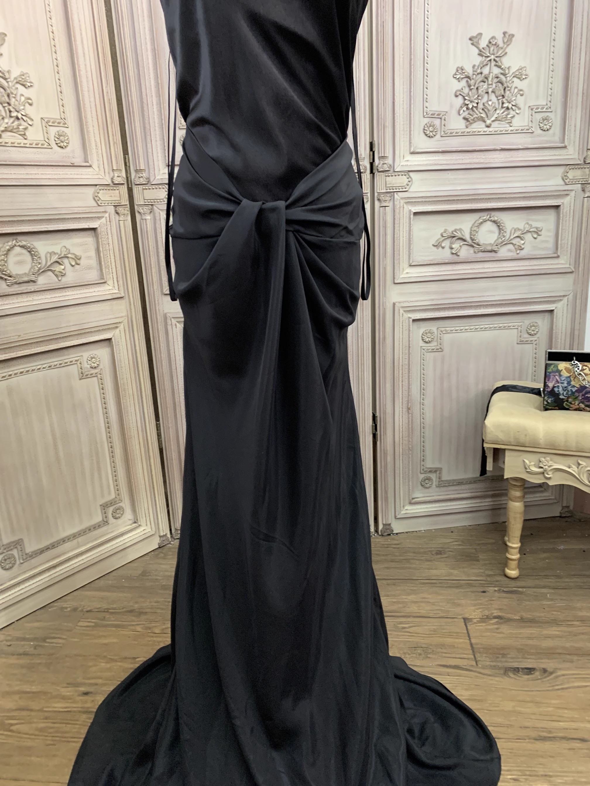 Black Dress Performance Costume Manufacturer (3)