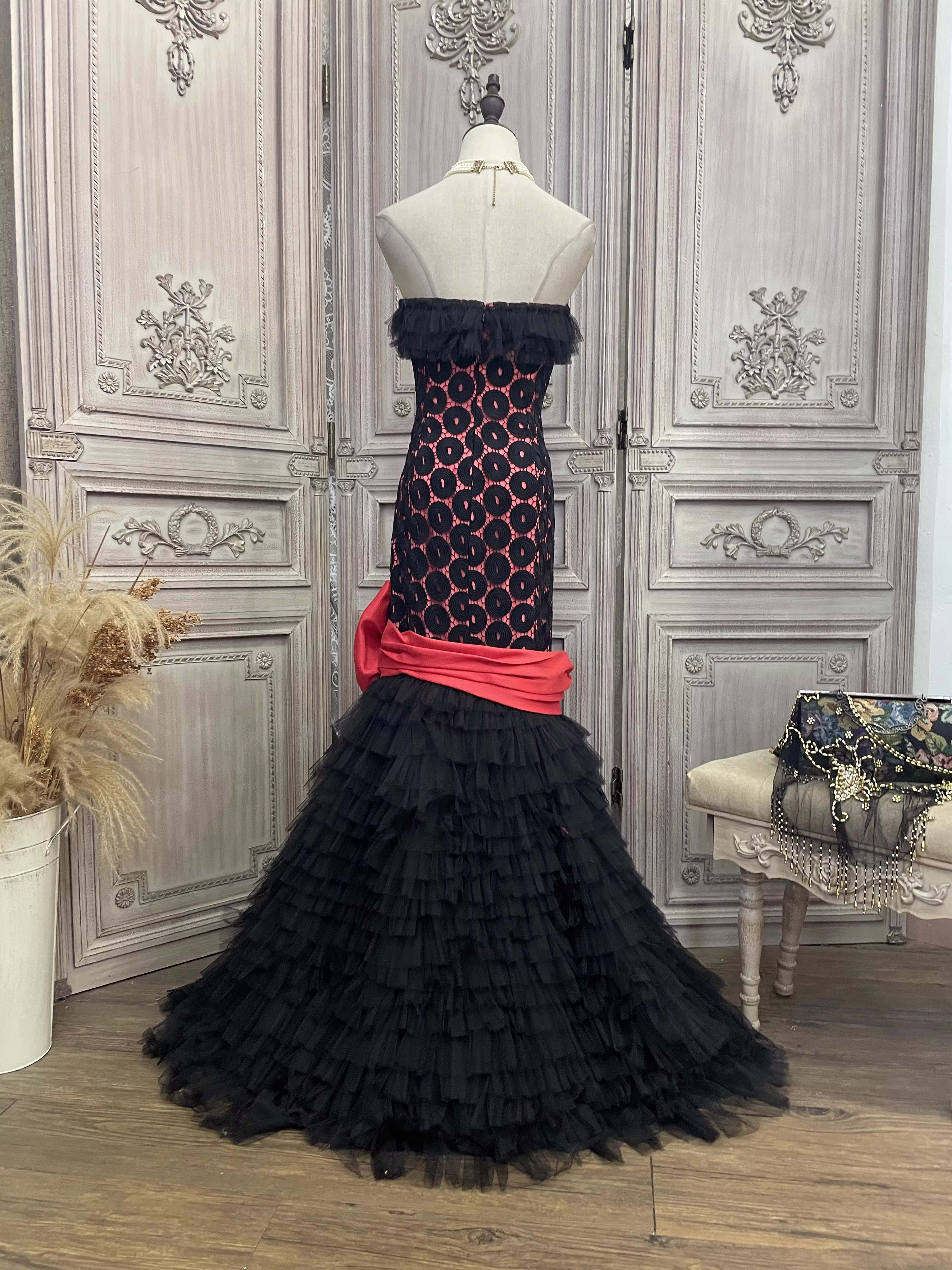 Schwarze Fishtail-Mesh-Kuchen-Western-Partykleider Lieferanten (1)