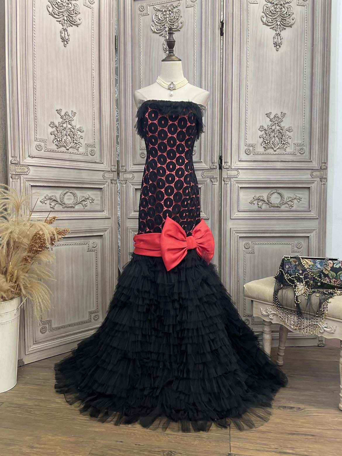 Schwarze Fishtail-Mesh-Kuchen-Western-Partykleider Lieferanten (3)