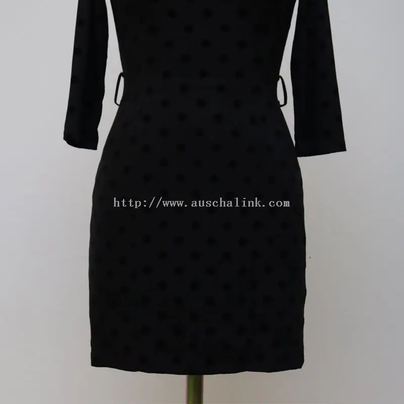 Gaun Elegan Lengan Panjang Bordir Polka Dot Hitam (3)