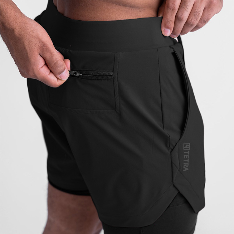 အနက်ရောင် အမြန်ခြောက်သွေ့သော Outdoor Running Men Sports Shorts (၃)ခု၊