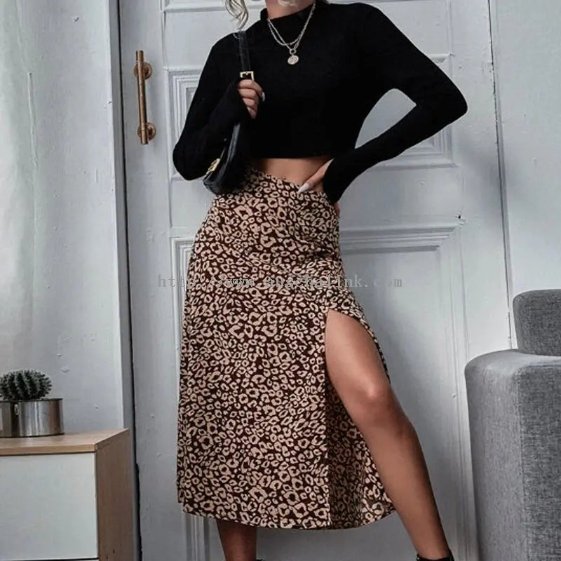 Skirt Midi Celah Sifon Coklat Cetakan Leopard (2)
