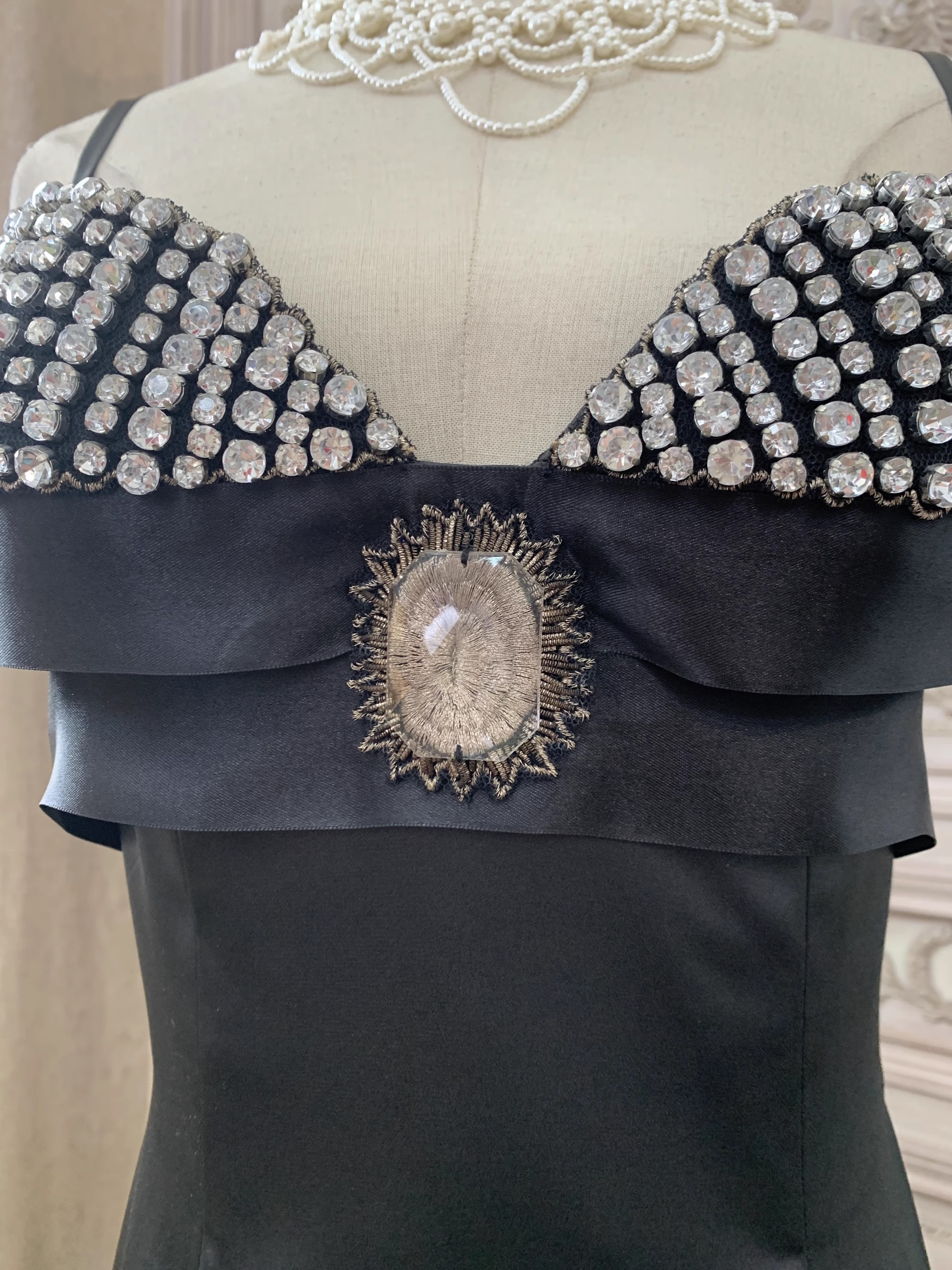 Custom Black Silk Satin Dress Manufacturer (5)