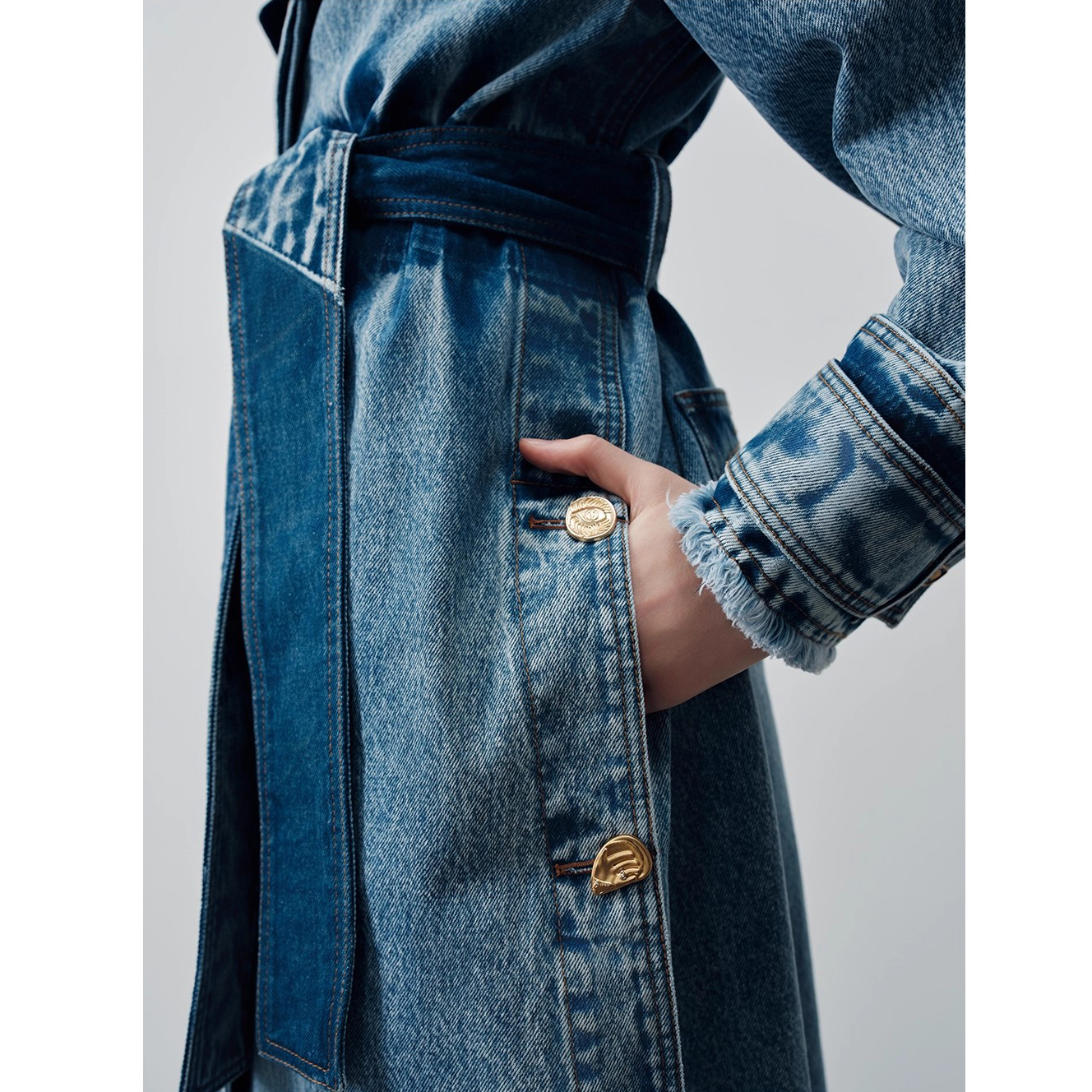 Custom Washed Denim Jacket for Women (7)