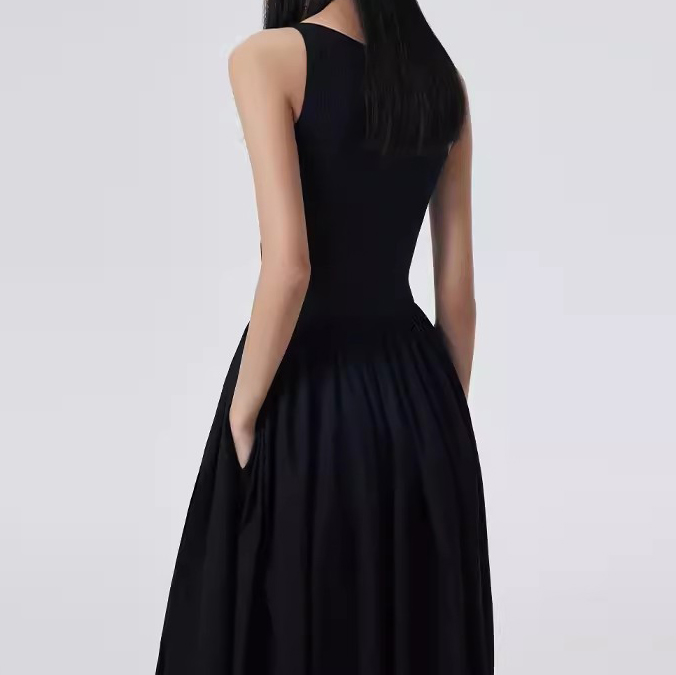 Customized Halter Big Swing Long Black Dress Factory (3)