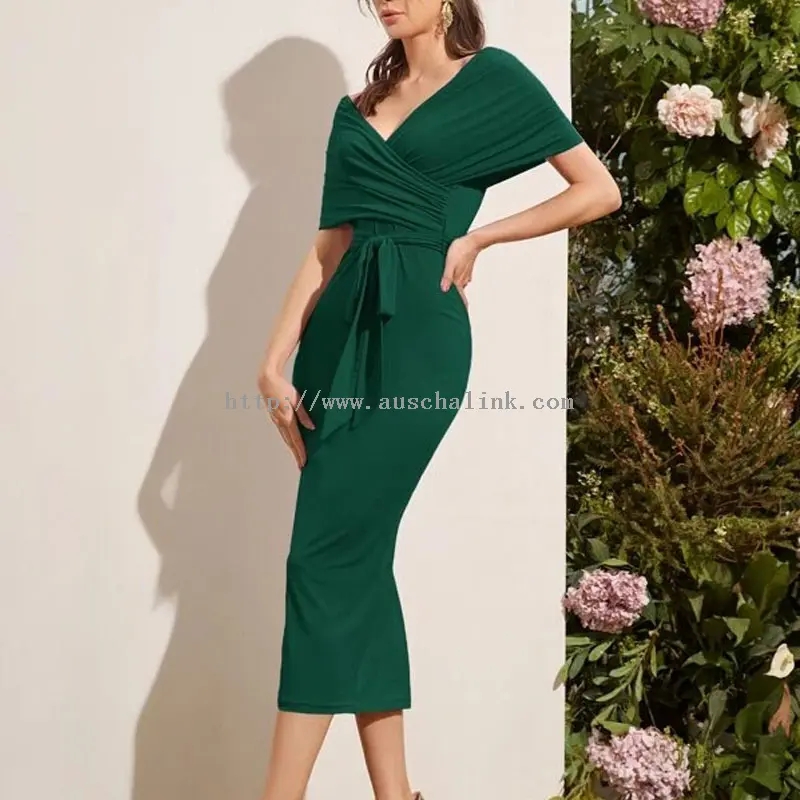 Dark Green Strapless Slit Elegant Midi Dress (2)