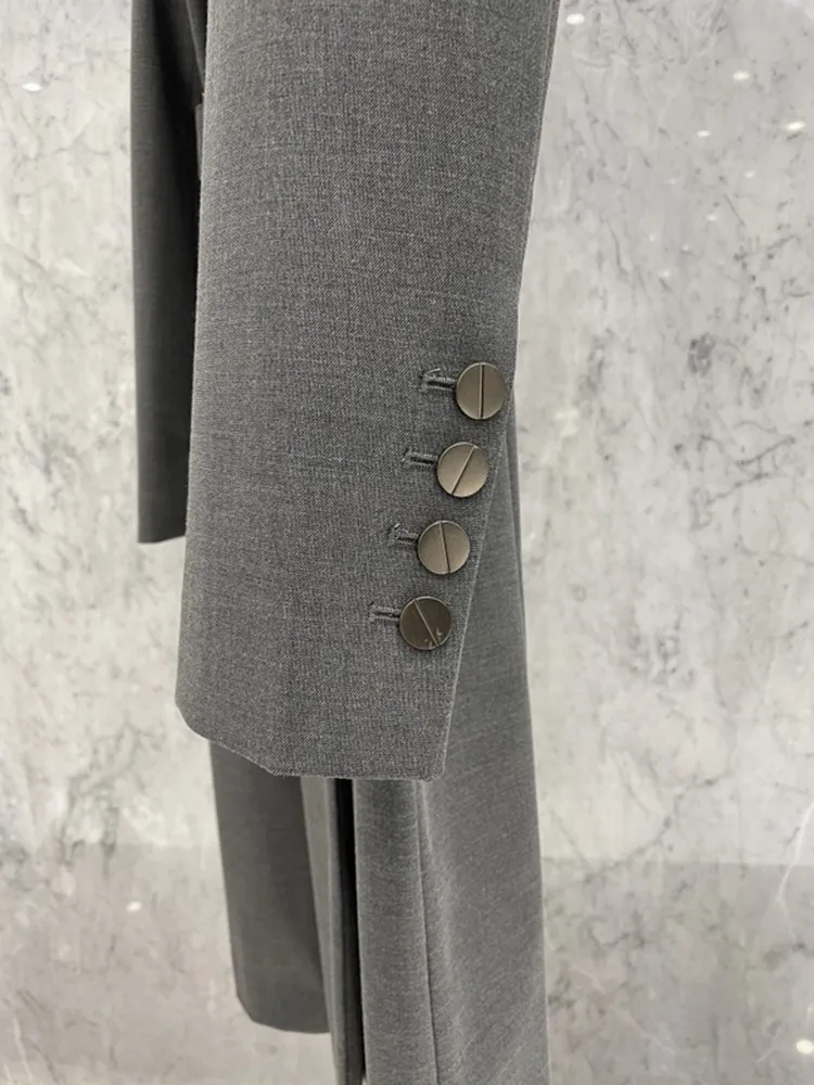 Výrobce dámského kabátu s dvouřadým volným sakem (2)