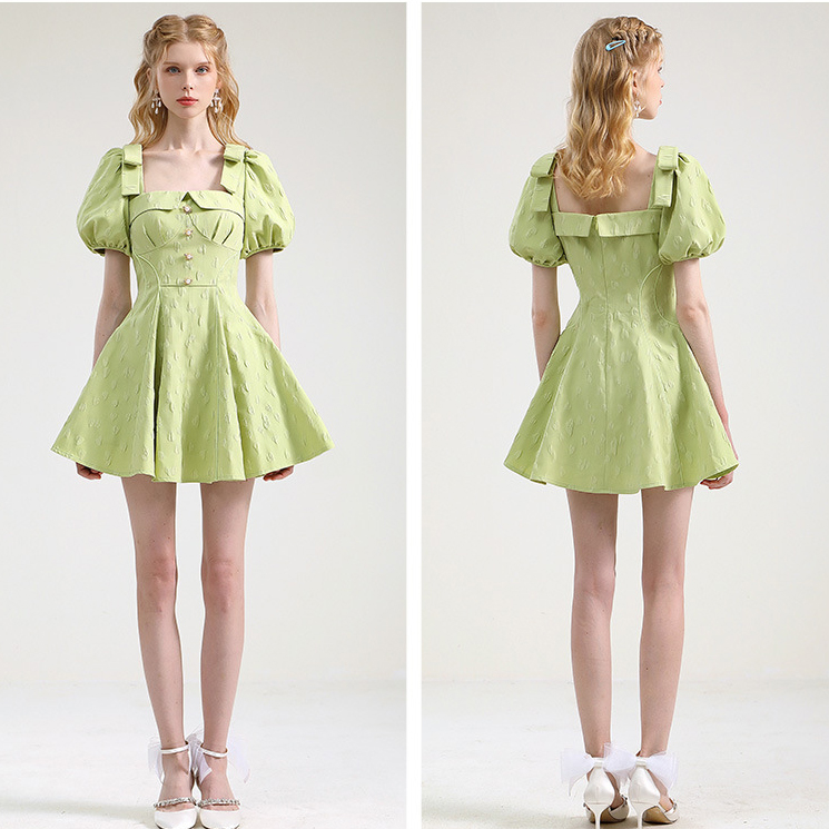 Elegantna zelena jacquard haljina s puf rukavima (1)