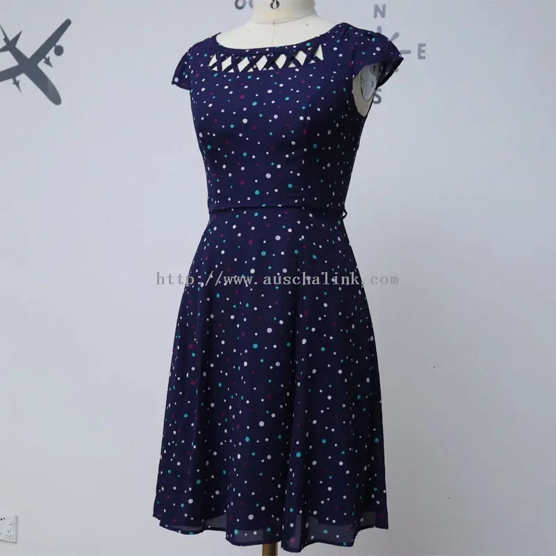 Pakéan Cut Out Polka Dot Angkatan Laut Elegan (1)