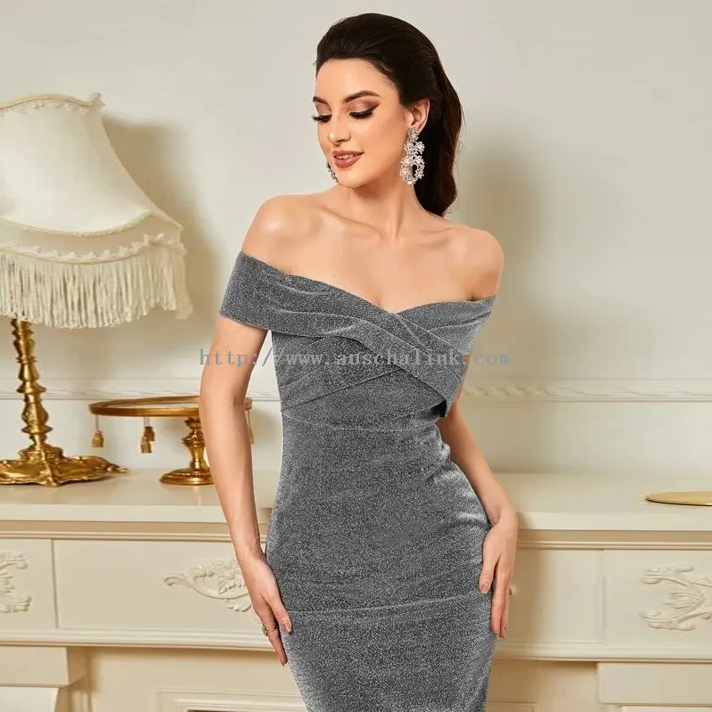 Elegante abito da sera da cocktail senza spalline con paillettes grigio argento (2)