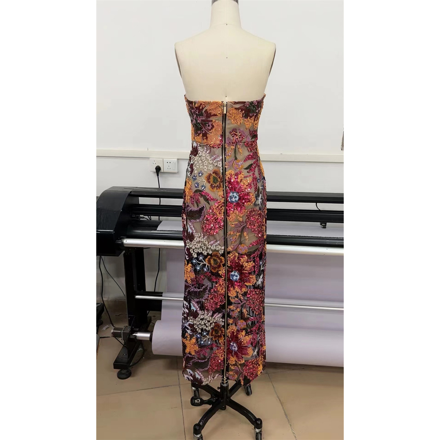 Floral Embroidery Sexy Mesh Party Dresses Manufacture (1)