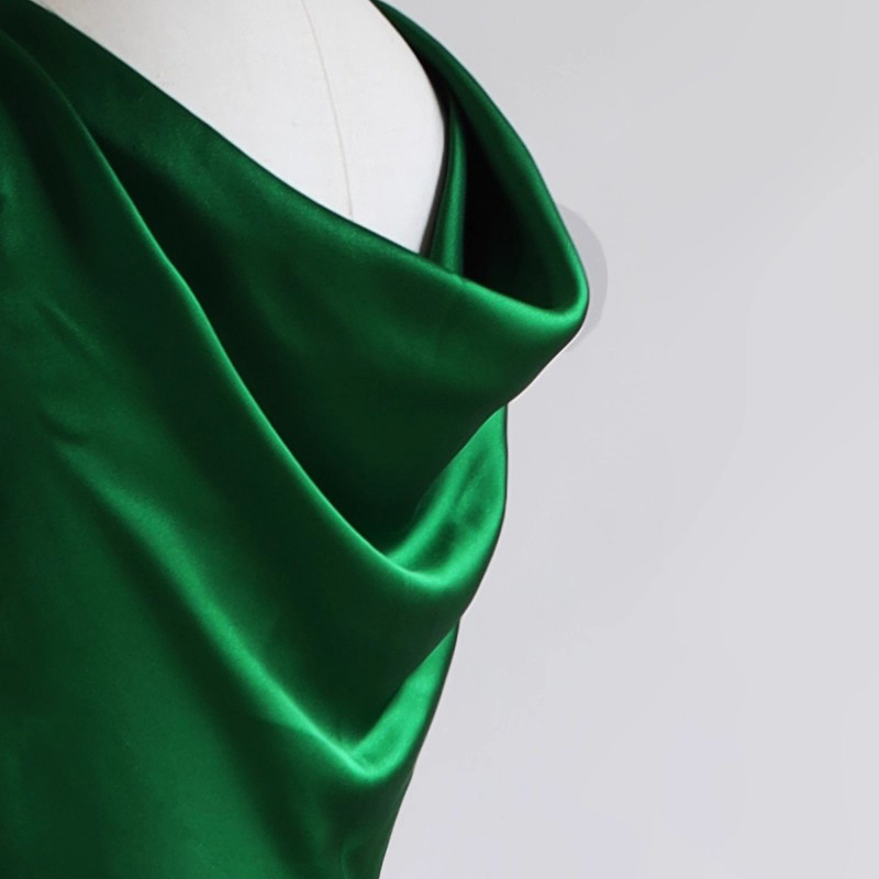 Green Mulberry Silk Slim-Fit Long Dress (4)