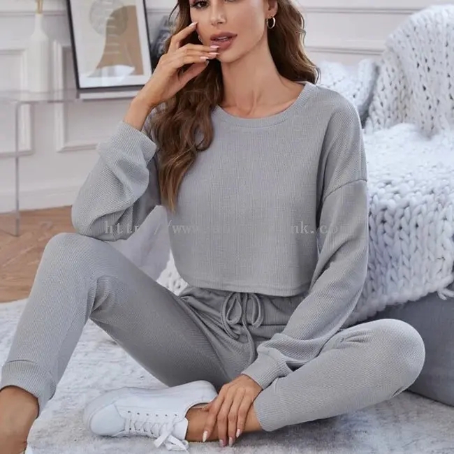 Loungewear (1)