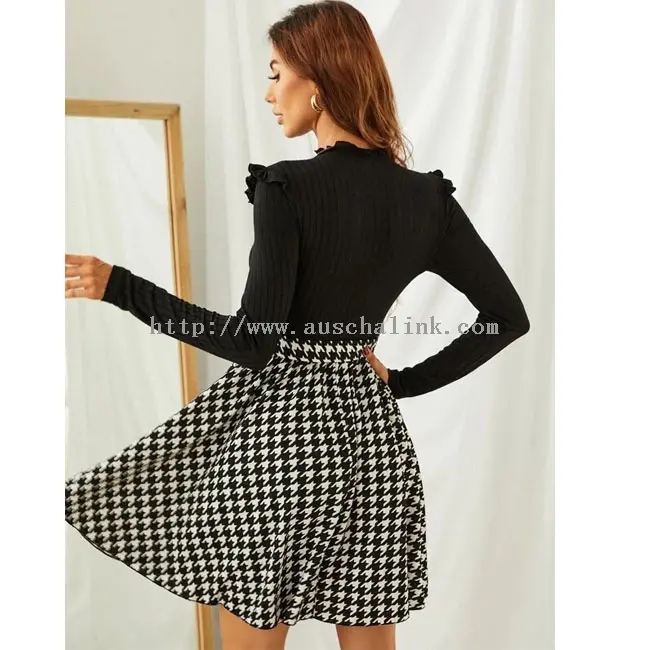 အမျိုးသမီးများအတွက် ပလပ်စတစ်စကတ် A-Line Pleated Short Skirt (2)