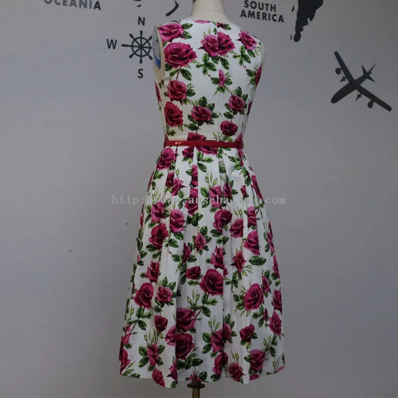 Rose Print Elegant Walang-Sleeve na Belted na Dress (1)