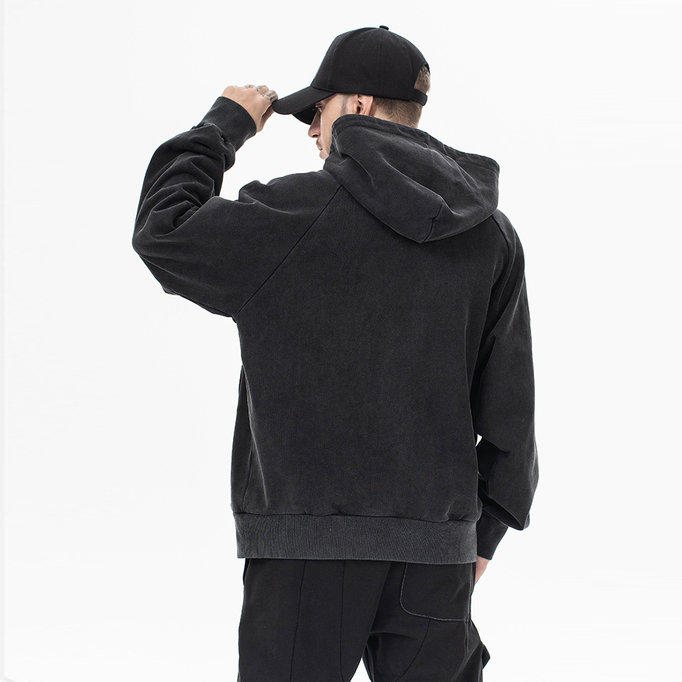 Ielu hiphopa radošais džemperis ar izšūtu brīvu kapuci (9)