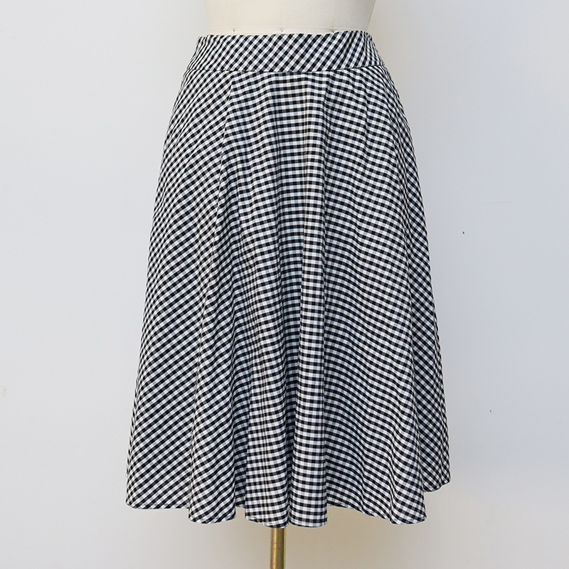 Temperament high-waisted A-line skirt at leisure occasionally plaid skirt