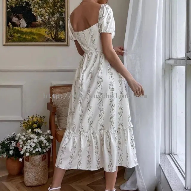 Hvid blomstret Bohemian Casual Midi-kjole (2)