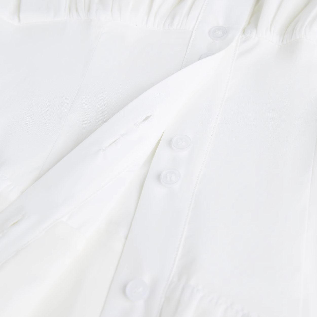 Designers de vestidos femininos com irregularidade de camisa branca (6)