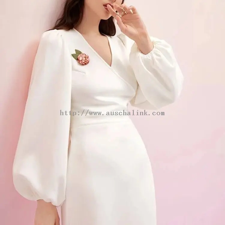 White V-Neck Elegant Lantern Sleeve Midi Dress (1)
