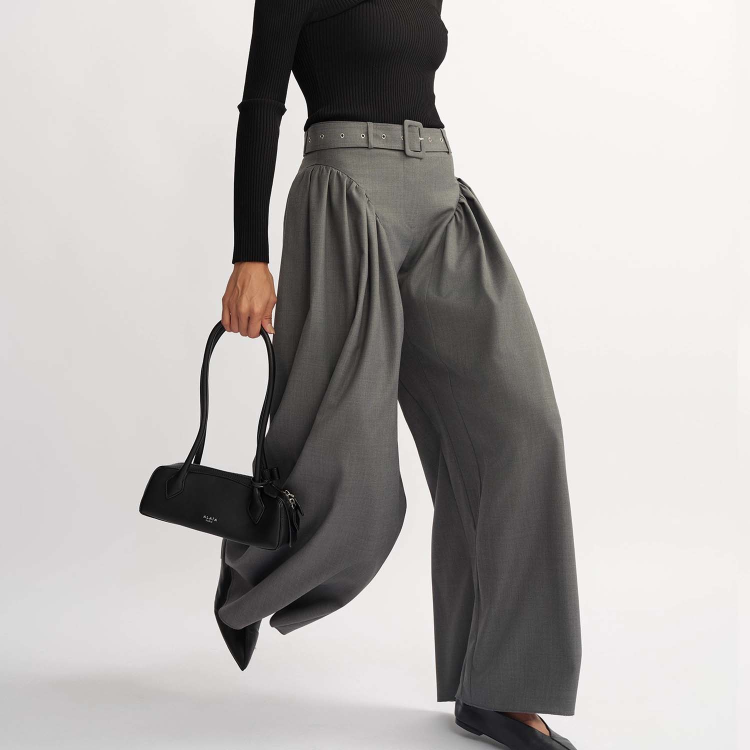 Wide-Leg Patchwork Pleated Loose-Fit Pants (5)