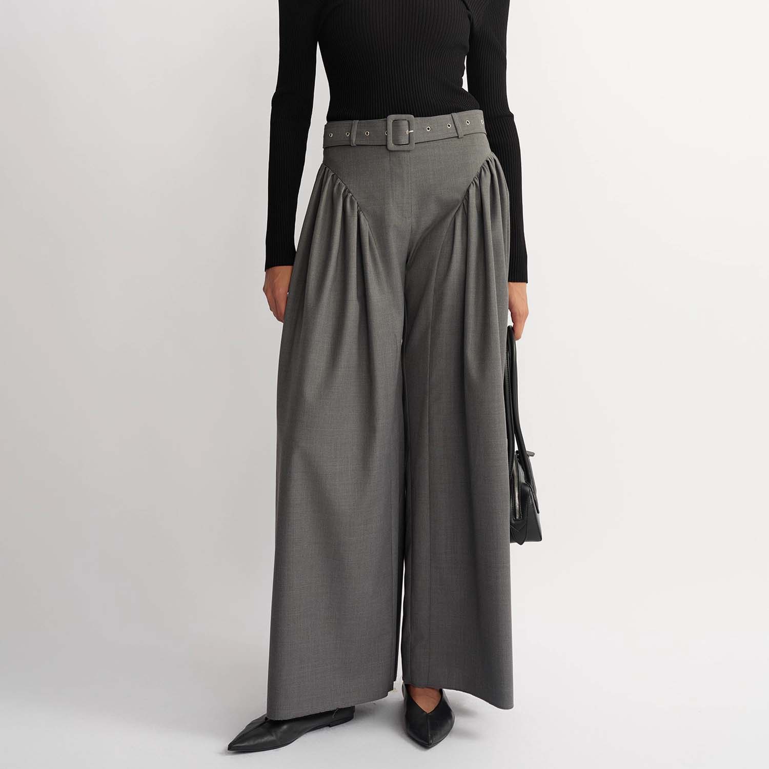 Wide-Leg Patchwork Pleated Loose-Fit Pants (7)