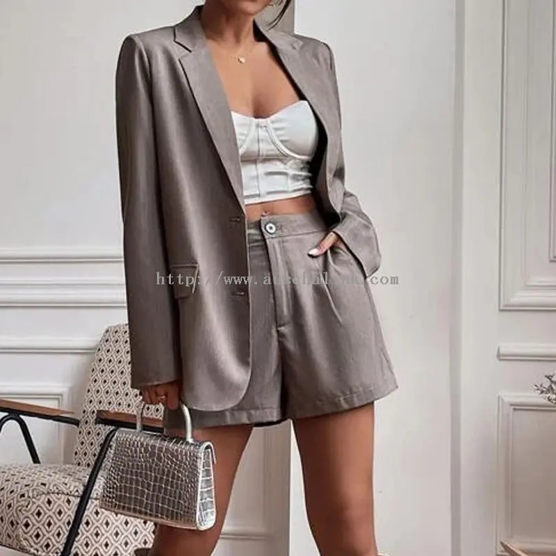 Set Blazer Untuk Wanita